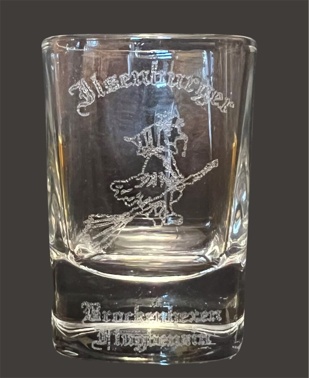 Schnapsglas Brockenhexen Flugbenzin